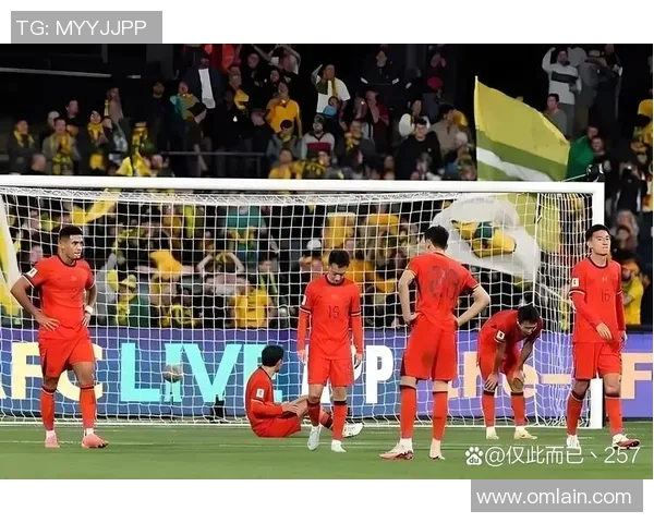 全球足坛巨星相继退役 引发球迷深思足球时代的终结与新篇章的开启